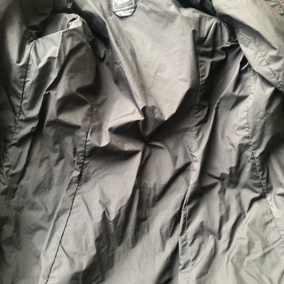 North Face Coat - Picture 9 of 10